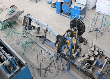 China Máquina totalmente automático do arame farpado, fio dobro de Barb da torção que cerca o equipamento fornecedor
