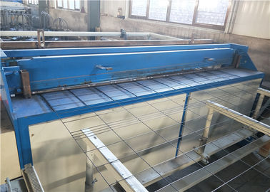 O PLC controla a operação fácil da máquina de soldadura da gaiola da galinha para a malha galvanizada fornecedor
